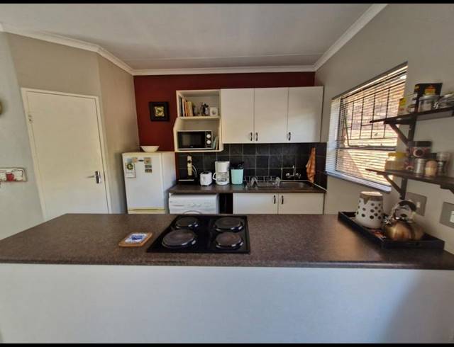 3 BEDROOM HOUSE FOR SALE IN ANNLIN